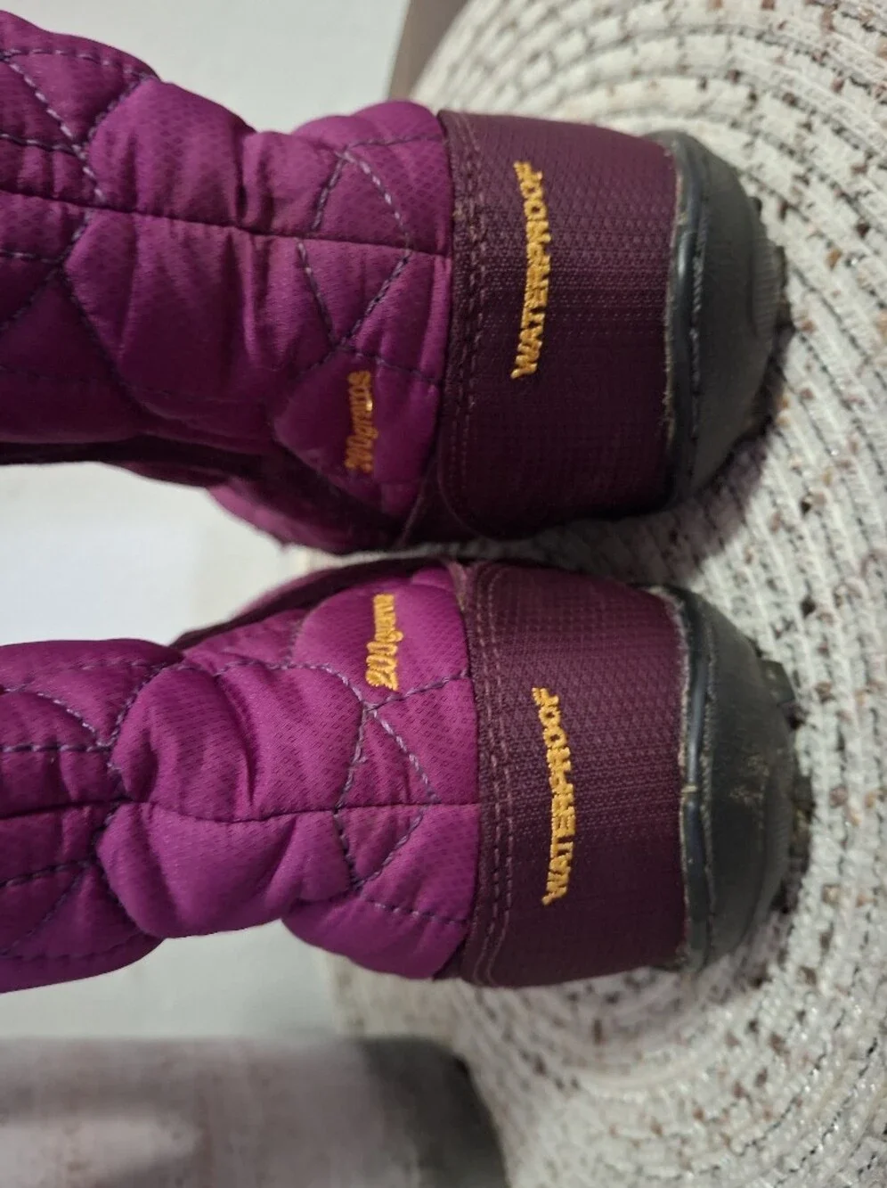 Kid's Columbia Quilted Purple Winter Boots Size 2.